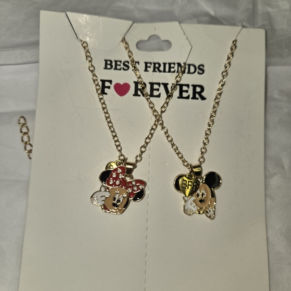 Neacles - Picture 2 of 3